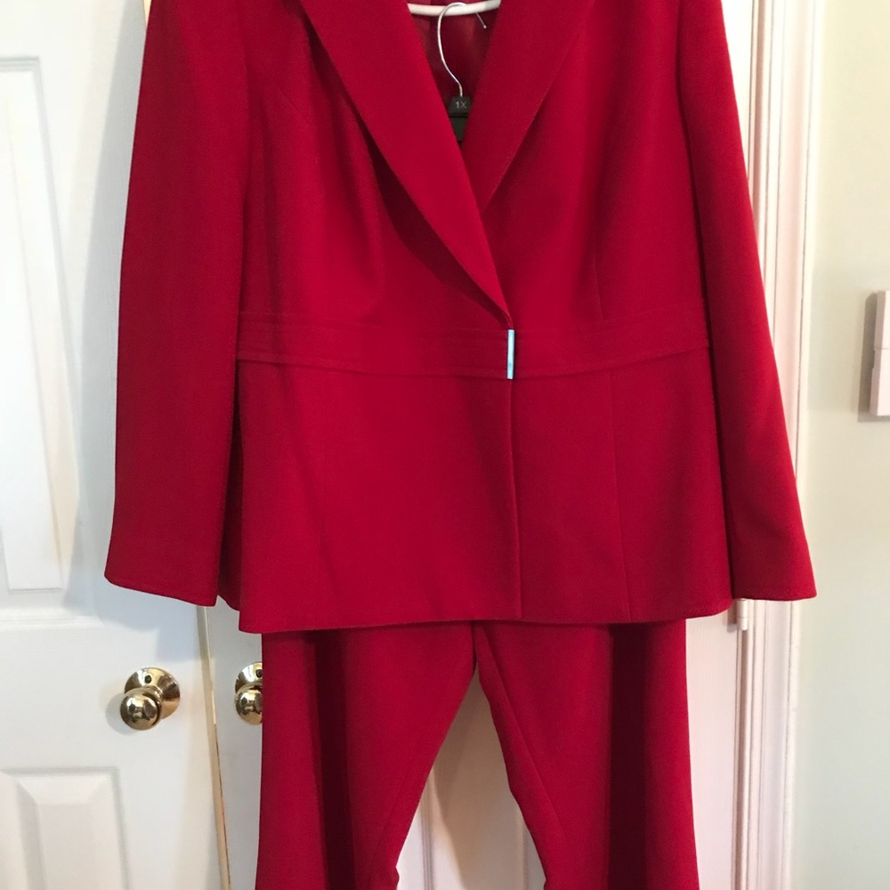 Liz Claiborne red suit. EUC